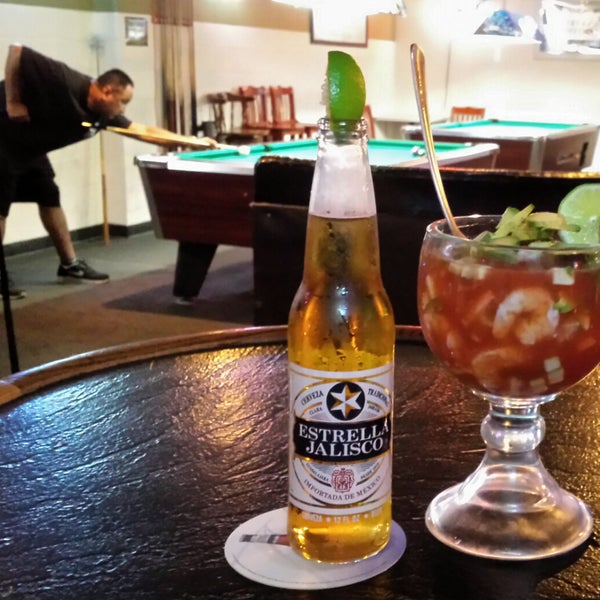 Shrimp cocktail, Estrella Jalisco beer