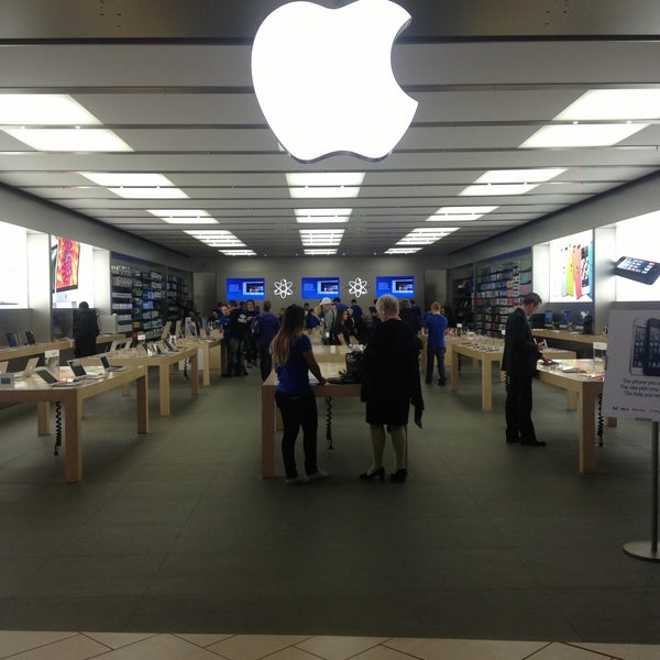 Apple Chinook Centre Southwest Calgary Calgary, AB