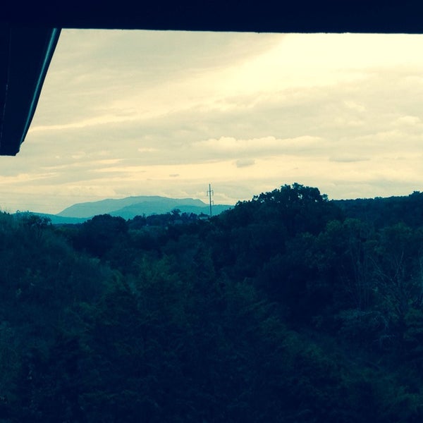 Photo taken at Wyndham Smoky Mountains by Rob E. on 9/29/2014
