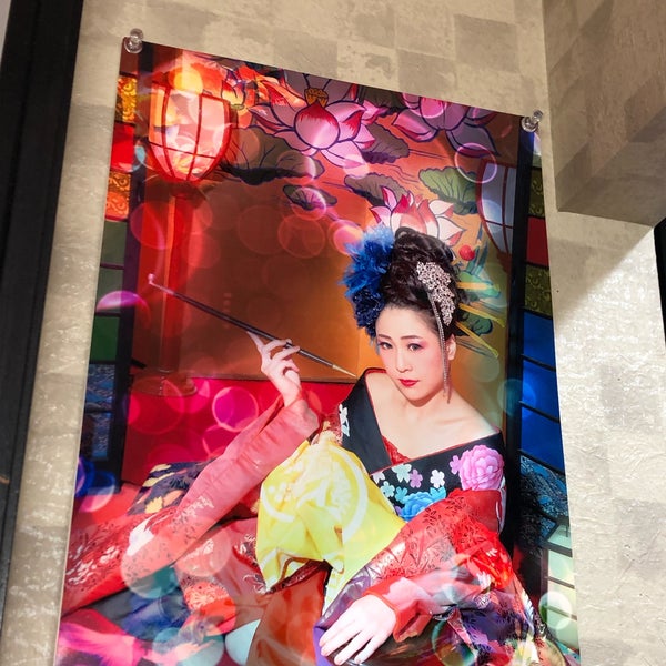 舞妓体験studio 夢工房 祇園町屋新館 General Entertainment