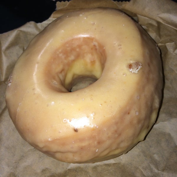 3/10/2015 tarihinde Food D.ziyaretçi tarafından The Doughnut Vault'de çekilen fotoğraf