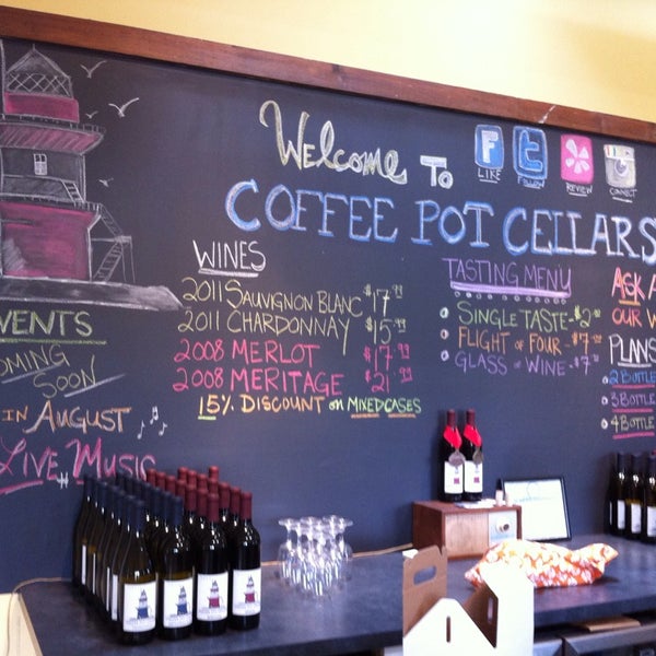 7/11/2013 tarihinde Alicia V.ziyaretçi tarafından Coffee Pot Cellars'de çekilen fotoğraf