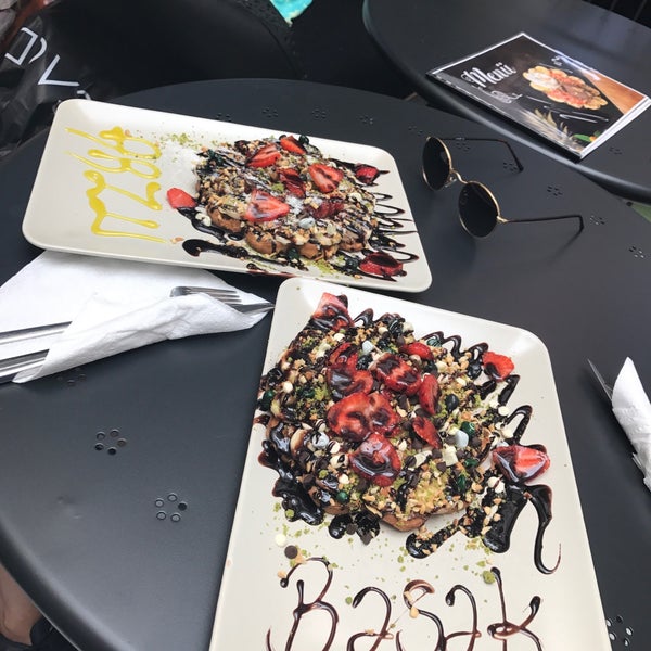 Photo taken at Waffle BUN Design by Başak Ş. on 9/18/2017
