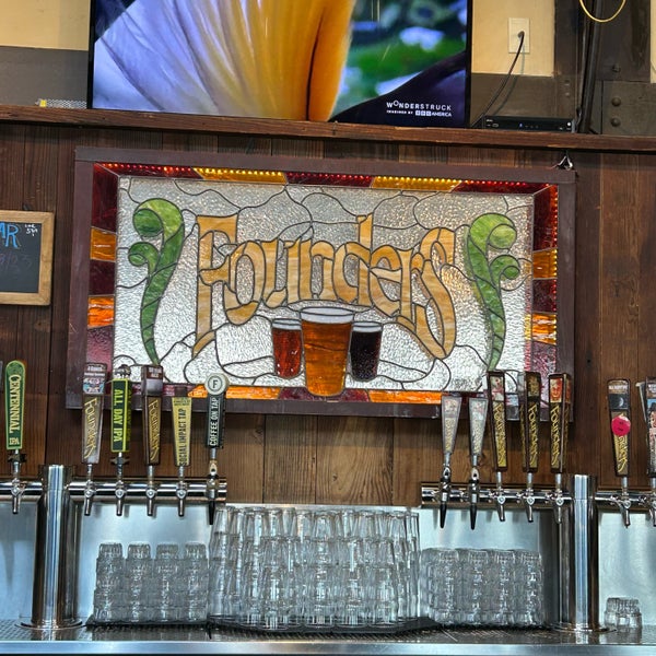 Photo taken at Founders Brewing Co. by Patrick B. on 2/6/2023