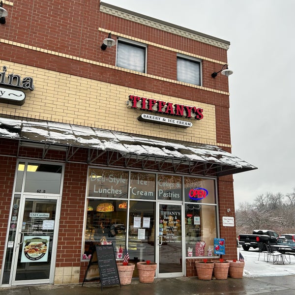 Tiffany's Bakery Bakery in Fairlawn
