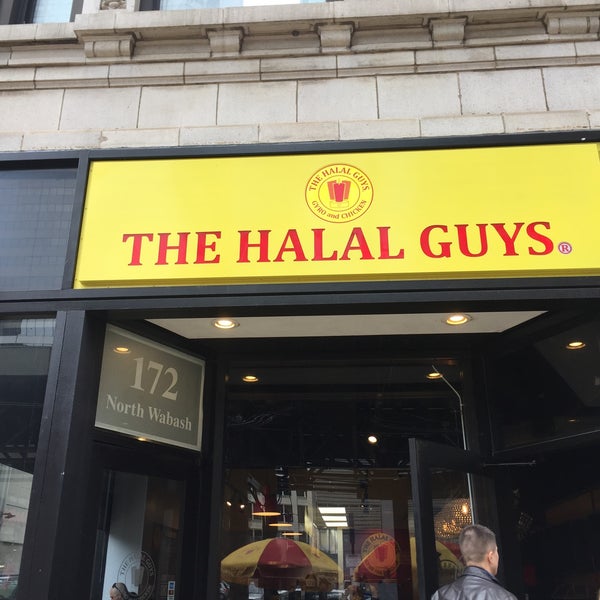 Foto diambil di The Halal Guys oleh Lokman K. pada 5/15/2018