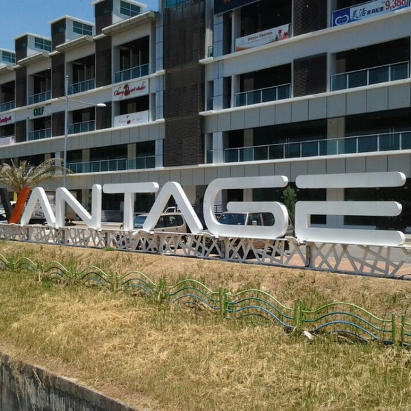 Photos At Vantage Desiran Tanjung Building