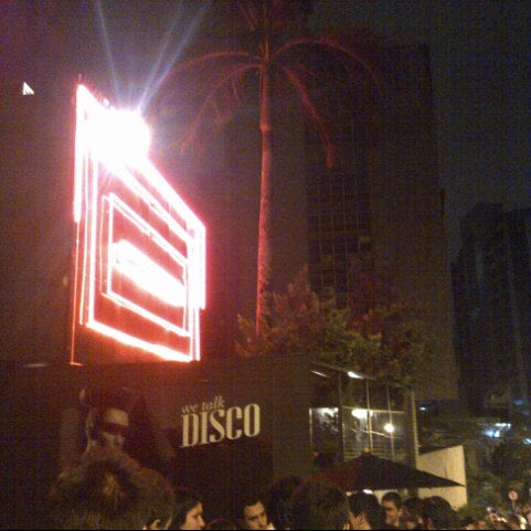 รูปภาพถ่ายที่ Jivago Social Club โดย Alejandro R. เมื่อ 11/2/2012