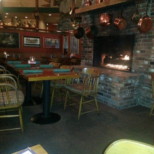 1/28/2013 tarihinde Ashley S.ziyaretçi tarafından Chuck&#39;s Steak House'de çekilen fotoğraf