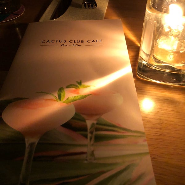 Foto tirada no(a) Cactus Club Cafe por Will L. em 6/3/2018