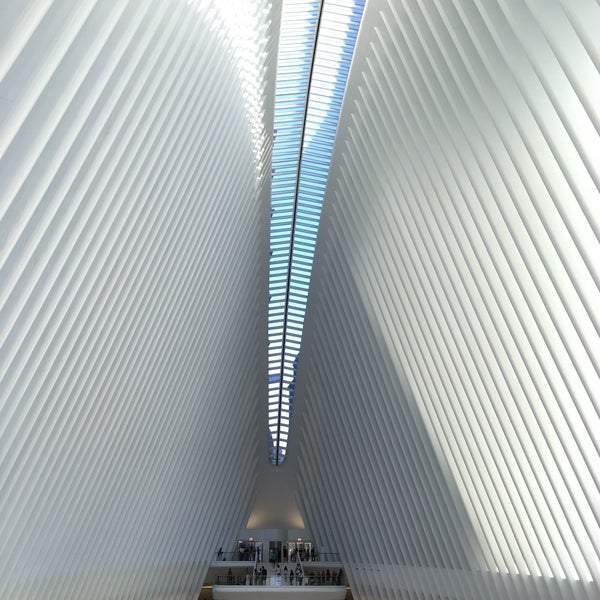 Das Foto wurde bei Westfield World Trade Center von Daniel E. am 8/20/2016 aufgenommen