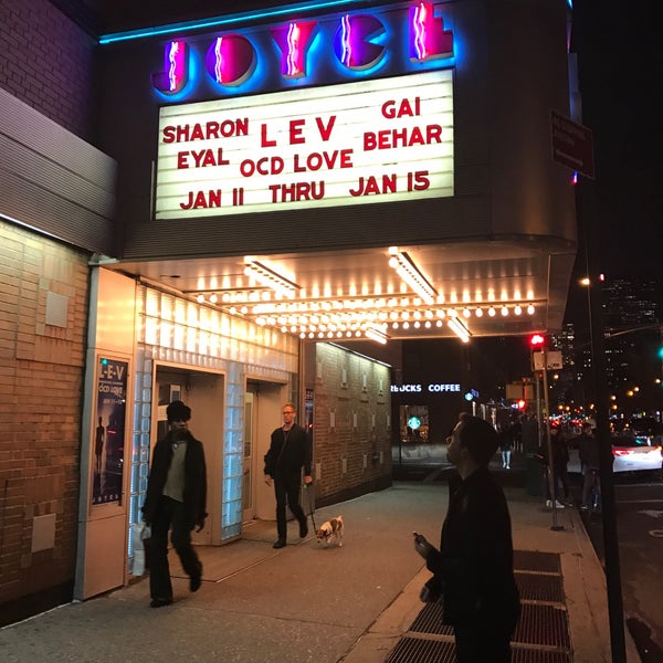 Das Foto wurde bei The Joyce Theater von Devonta am 1/13/2017 aufgenommen