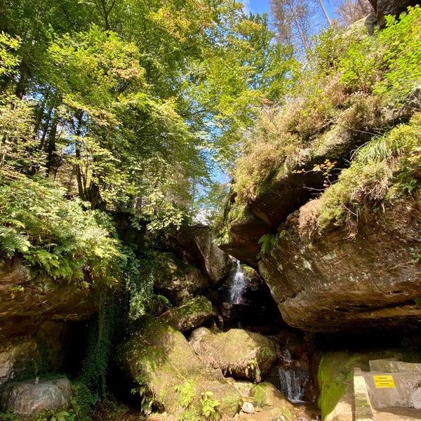 Foto diambil di Lichtenhainer Wasserfall oleh Frank K. pada 9/17/2021