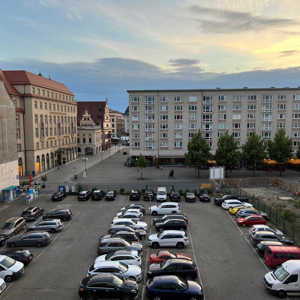 รูปภาพถ่ายที่ Motel One Nikolaikirche โดย Frank K. เมื่อ 6/8/2022