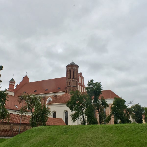 Das Foto wurde bei Šv. Pranciškaus Asyžiečio (Bernardinų) bažnyčia von Frank K. am 7/25/2017 aufgenommen