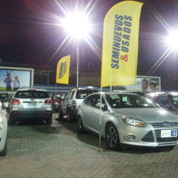 Salazar Israel Tienda de automóviles en Concepción