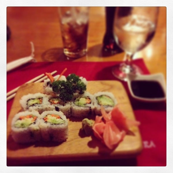 Das Foto wurde bei Restaurante Sakura von Jonas P. am 11/24/2013 aufgenommen