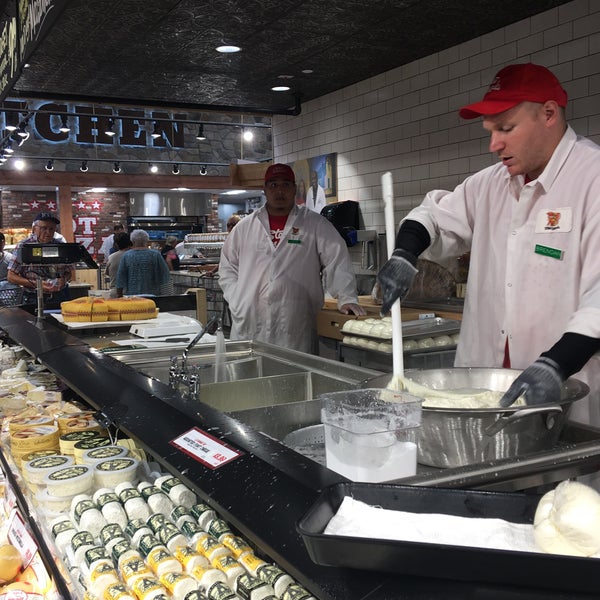 Stew Leonard's East Meadow 1897 Front St