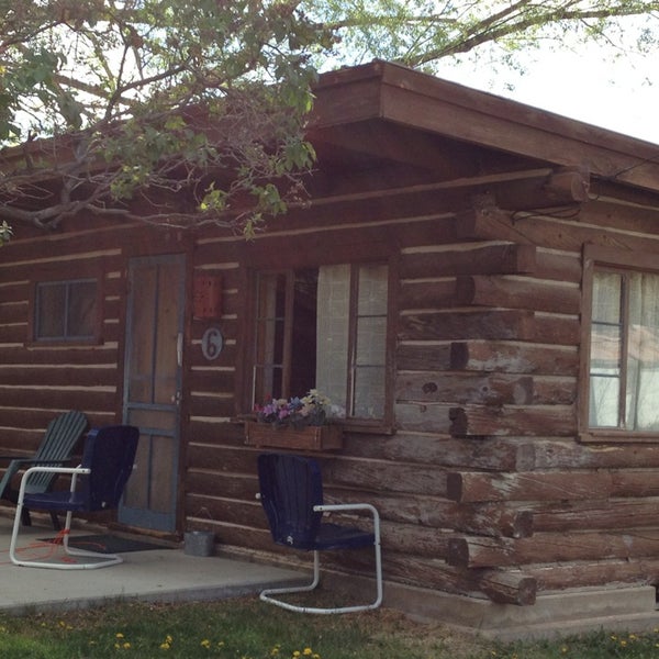Photos At Vista Court Cabins Lodge Buena Vista Co