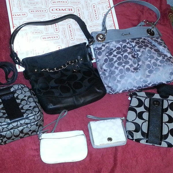 COACH Outlet Williamsburg, IA