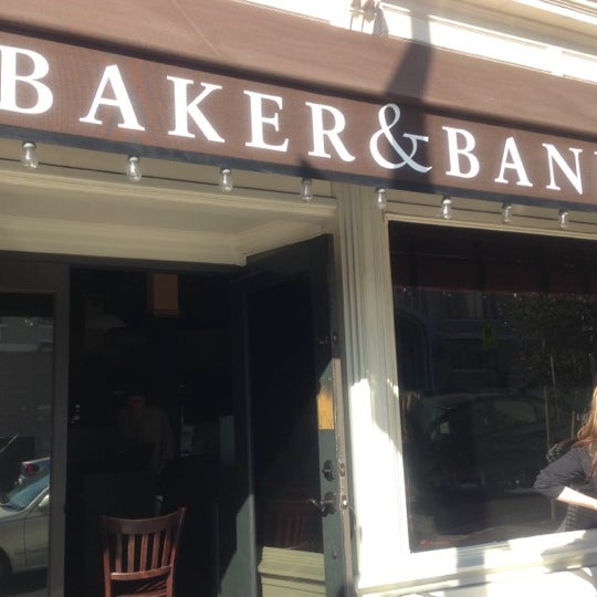 รูปภาพถ่ายที่ Baker &amp; Banker โดย Won Sun P. เมื่อ 9/30/2012