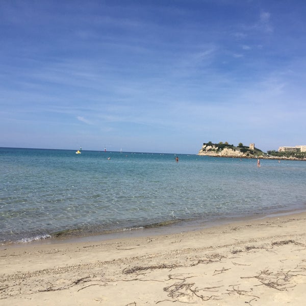 Пляж Черногории sani Beach