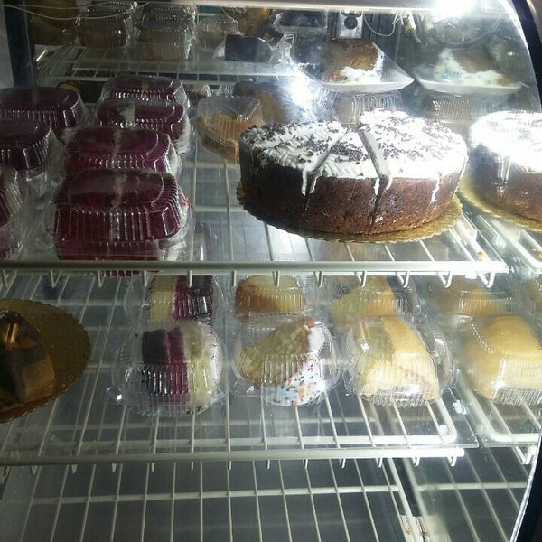 Yvonne's Cake and Pastries Bakery