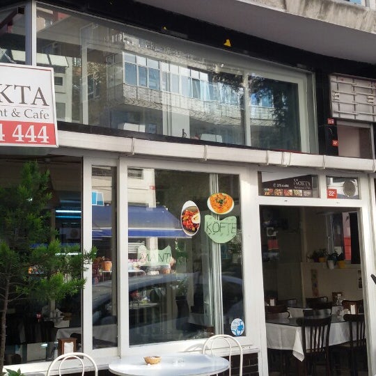 8/28/2014 tarihinde Eren Z.ziyaretçi tarafından Nokta Restaurant'de çekilen fotoğraf
