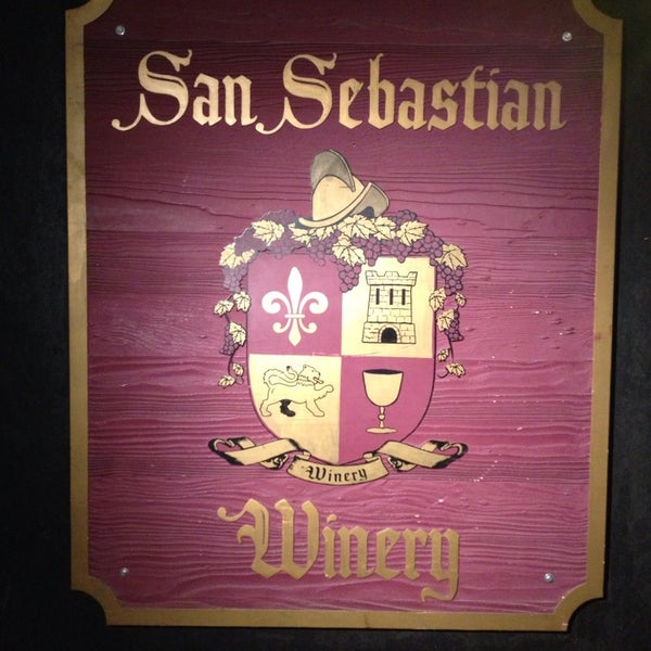 Снимок сделан в San Sebastian Winery пользователем Jennifer B. 7/3/2013