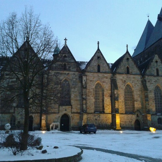 Photo taken at Stiftskirche Obernkirchen by bussfoerare R. on 3/12/2013