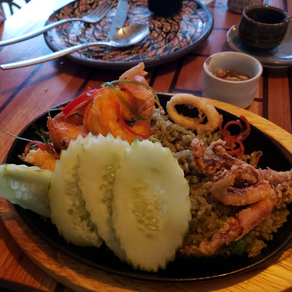 Photo taken at Galanga Thai Kitchen by Sara Q. on 7/11/2019