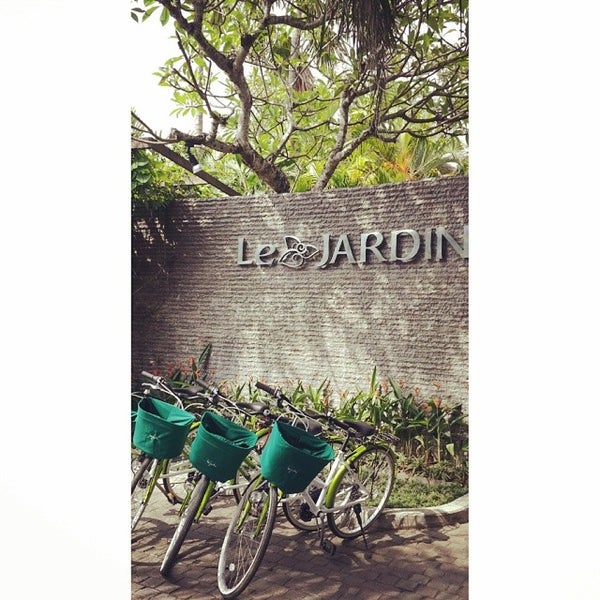 Foto diambil di Le Jardin Villas oleh Cindy L. pada 2/10/2014