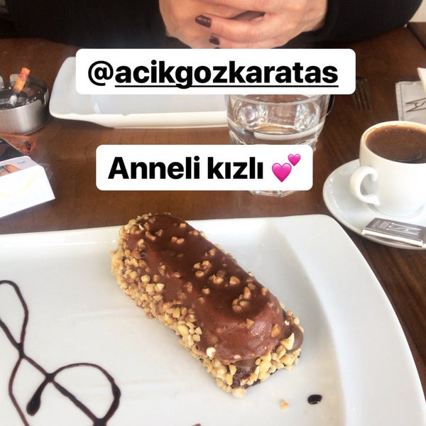 Снимок сделан в Cafe Şölen пользователем Gizem Ö. 3/3/2018