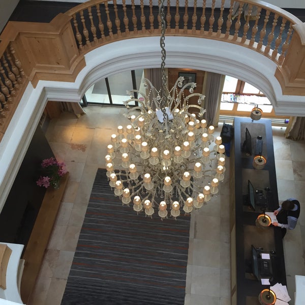 8/19/2016 tarihinde Ludwig P.ziyaretçi tarafından Hotel Bachmair Weissach'de çekilen fotoğraf