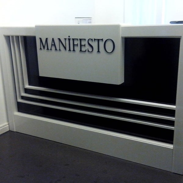 Photo prise au Manifesto par ♏uzaffer E. le5/9/2014