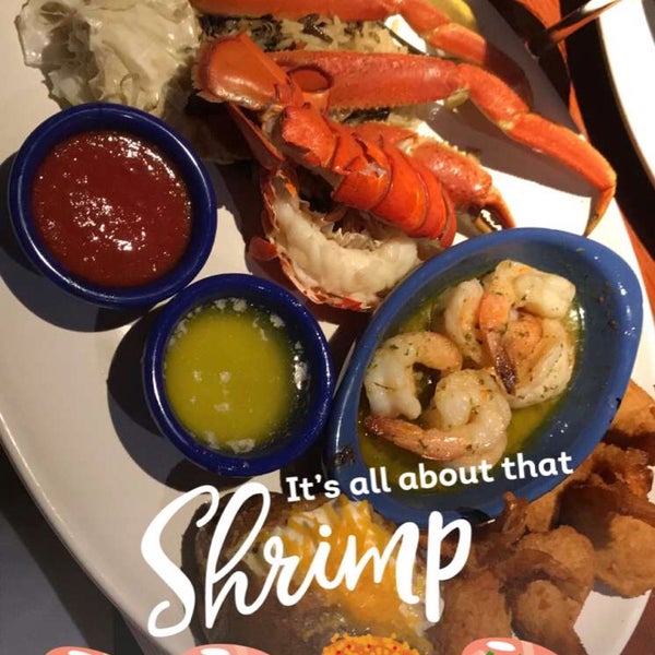 Photo taken at Red Lobster by cristina c. on 10/22/2017