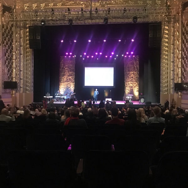 12/9/2018 tarihinde Jennifer B.ziyaretçi tarafından Saban Theater'de çekilen fotoğraf