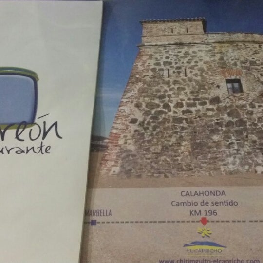 รูปภาพถ่ายที่ Restaurante El Torreón โดย Peri M. เมื่อ 6/27/2014