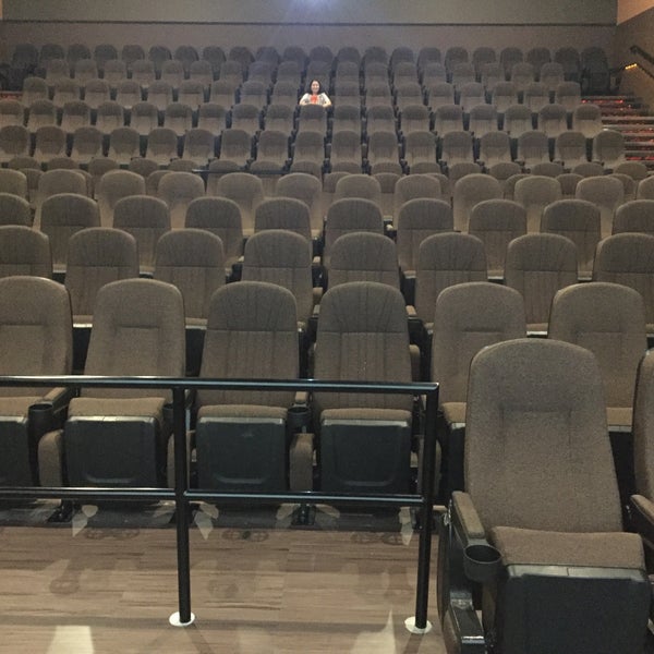 Photos at Lakewood Ranch Cinemas Movie Theater