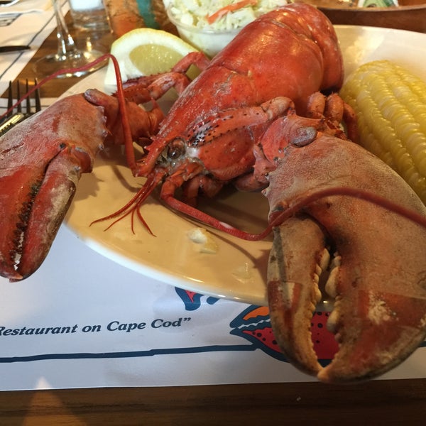 7/29/2015 tarihinde Bill D.ziyaretçi tarafından The Lobster Claw'de çekilen fotoğraf