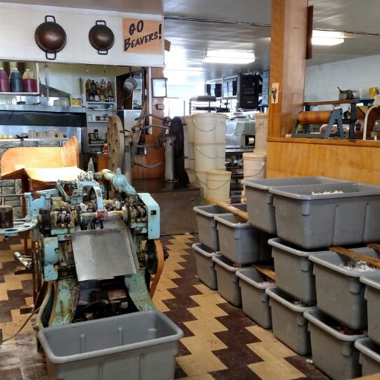 Phillips Candy Kitchen 217 Broadway St