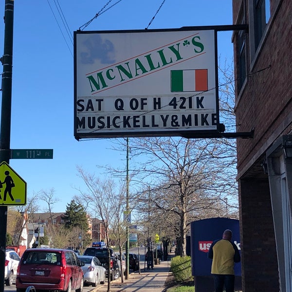 Best Bars in Chicago to watch NFL SUNDAY TICKET™