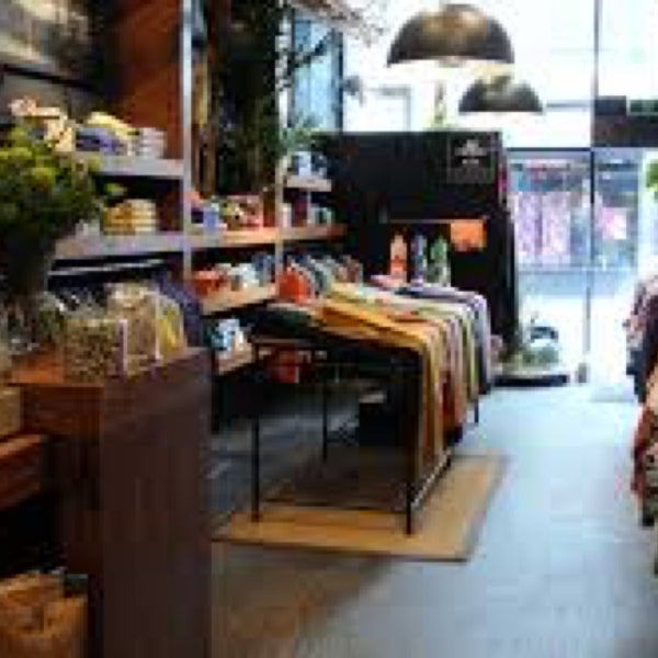NZA New Zealand Auckland store - - Amsterdam,