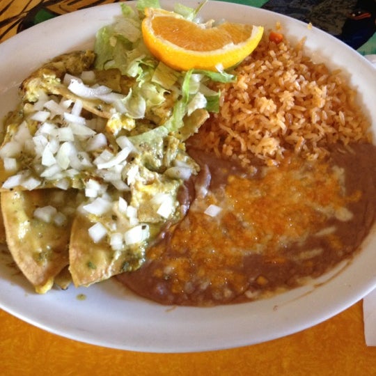 รูปภาพถ่ายที่ Anaya&#39;s Fresh Mexican Restaurant โดย Sharon M. เมื่อ 9/30/2012