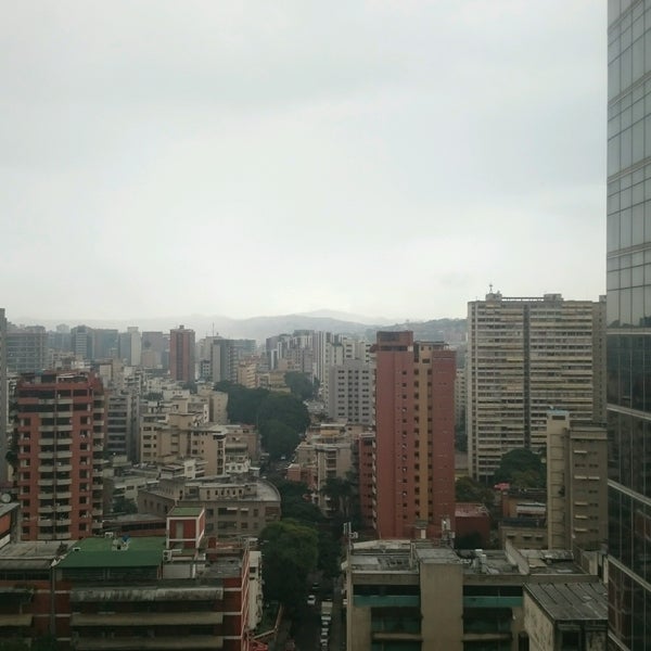 Foto diambil di Gran Meliá Caracas oleh Rodrigo O. pada 1/19/2017