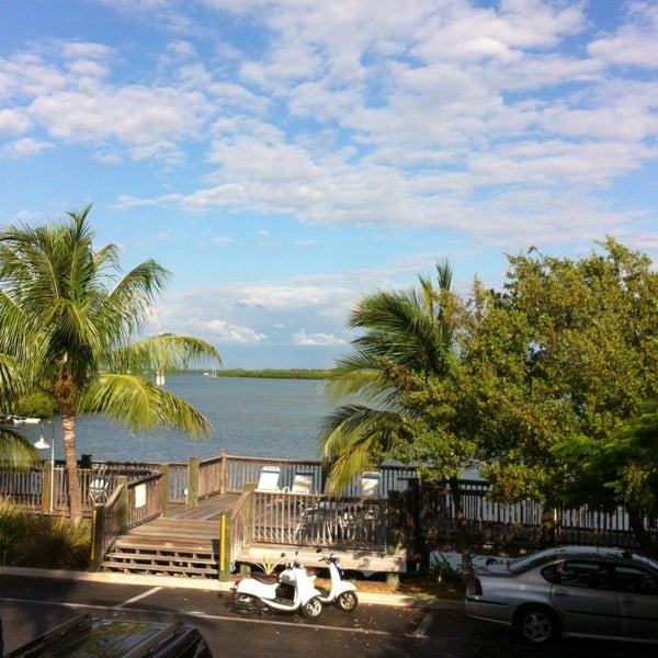 รูปภาพถ่ายที่ Courtyard Key West Waterfront โดย Jammie P. เมื่อ 10/13/2013