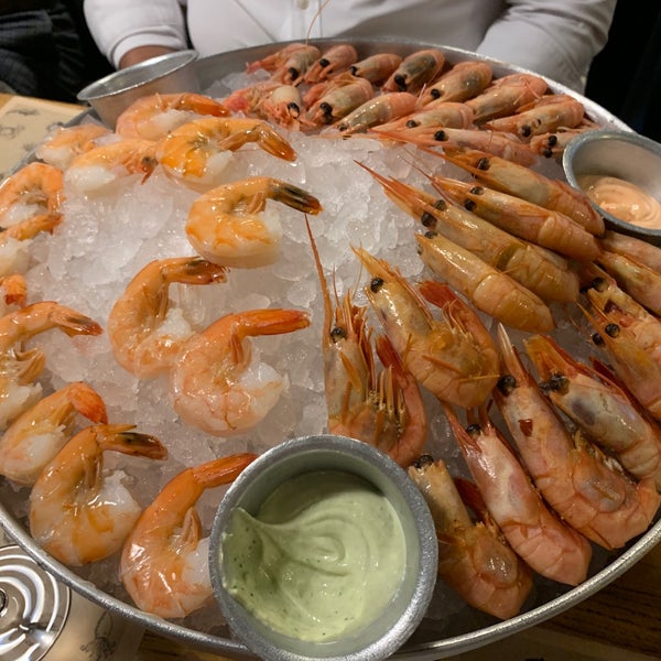 Photo prise au Boston Seafood &amp; Bar par Sergey O. le8/27/2021