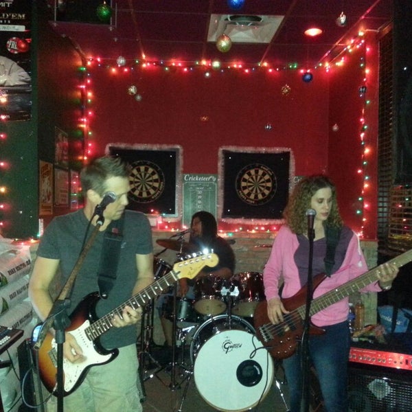 Photo taken at The Coral Springs Tap House by Bridiget J. on 12/21/2014