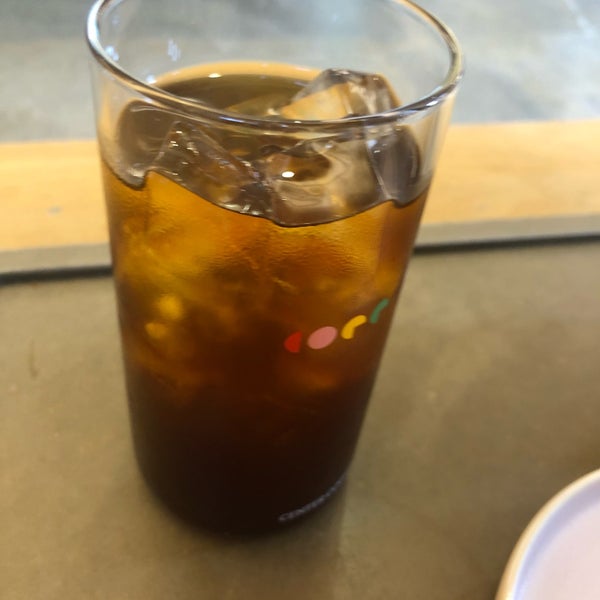 Foto diambil di Center Coffee oleh Taeseung U. pada 8/20/2019