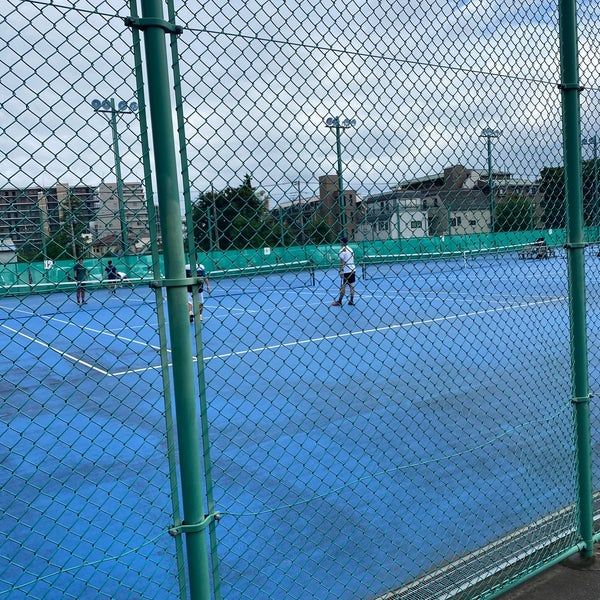 立川ルーデンステニスクラブ Cancha De Tenis En 立川市